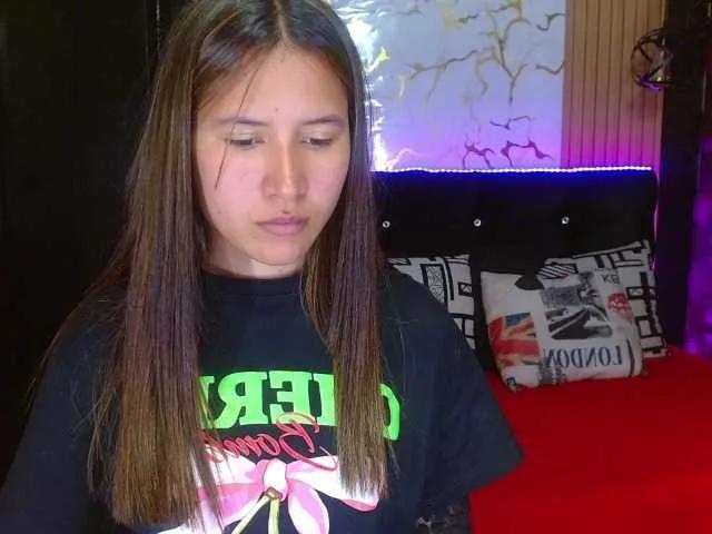 Tinibunny from BongaCams