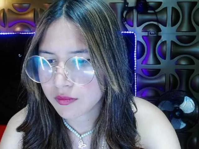 Tinibunny from BongaCams