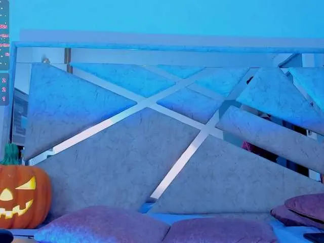 VivianneHart from BongaCams