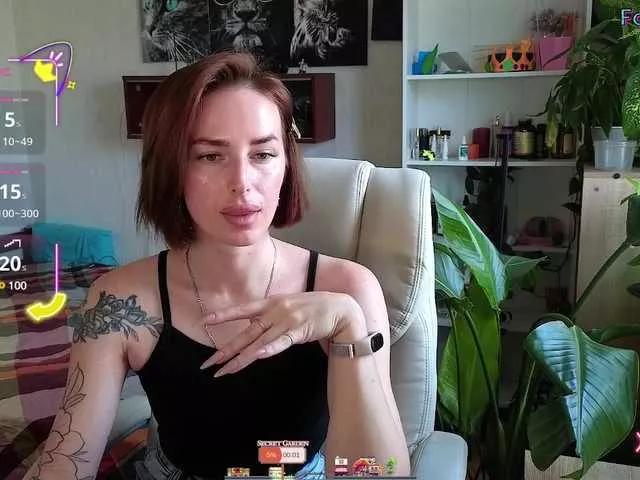 Xxadrihanna from BongaCams