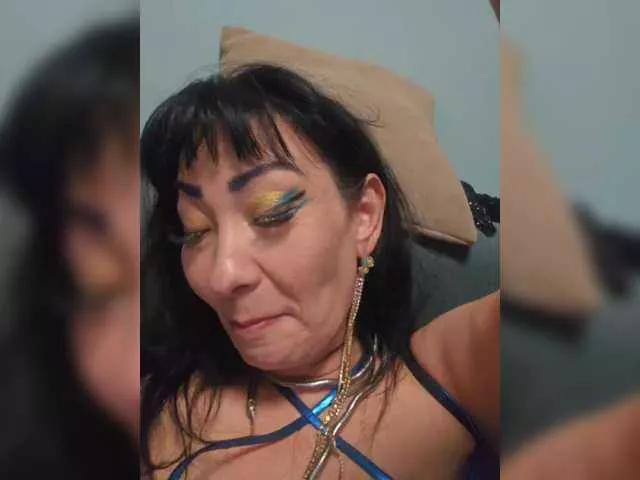 XxxDirtyBitchxxx from BongaCams