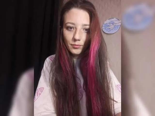 Ymmixxx from BongaCams