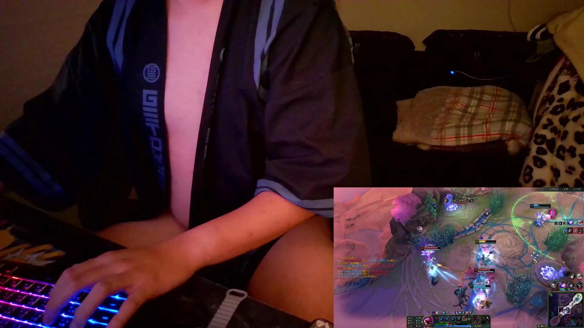 23355663 from Cam4