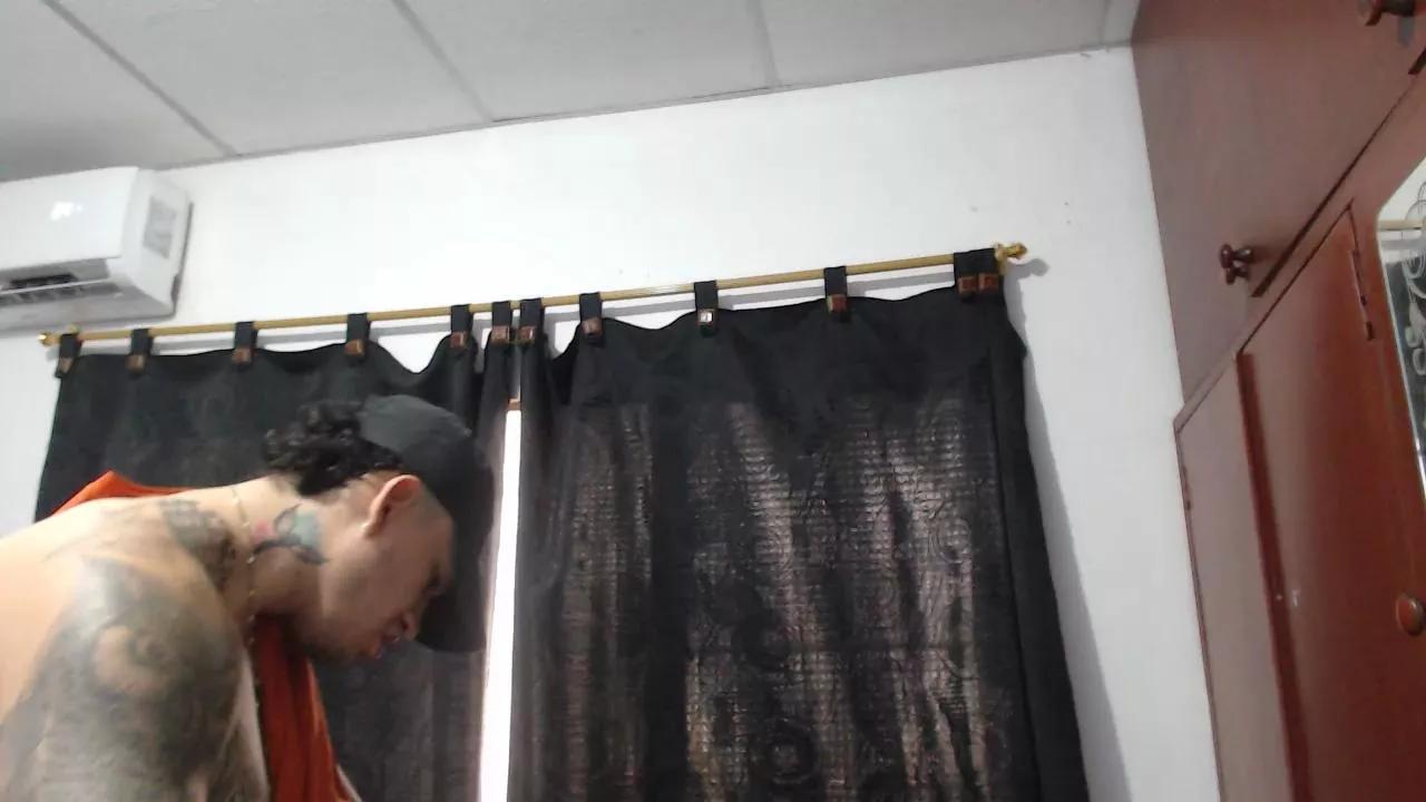 ABRAHAM_ALLISON from Cam4