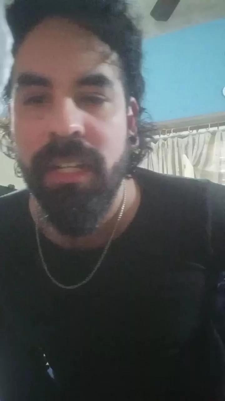 Aguustin21 from Cam4