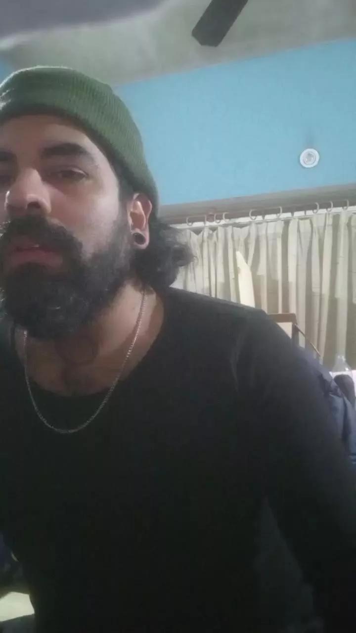 Aguustin21 from Cam4