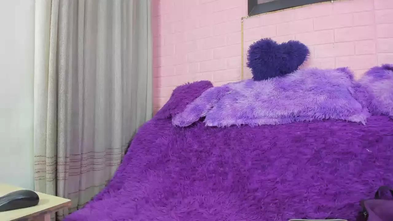 Aliaandadara from Cam4