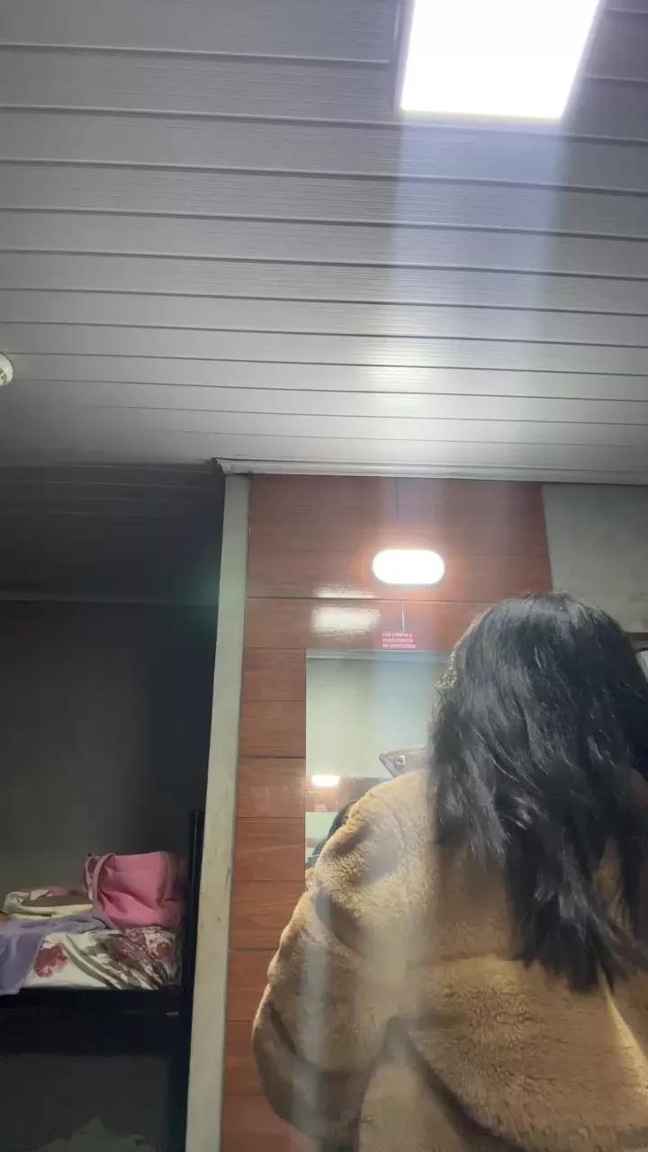 AmandaDebaro from Cam4