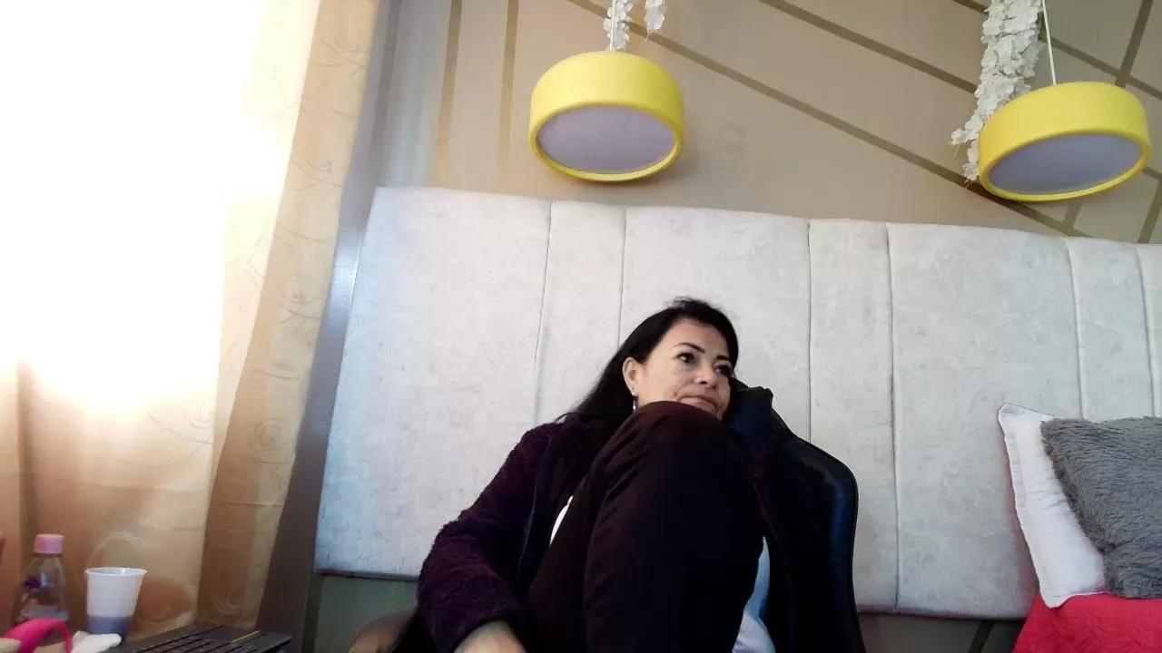 Ana_mature_ from Cam4
