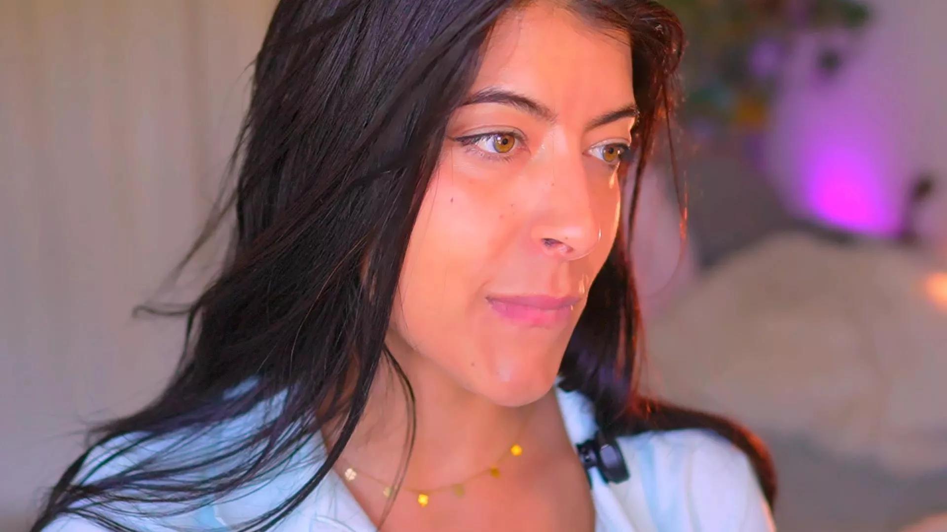 Anabel_curvy from Cam4