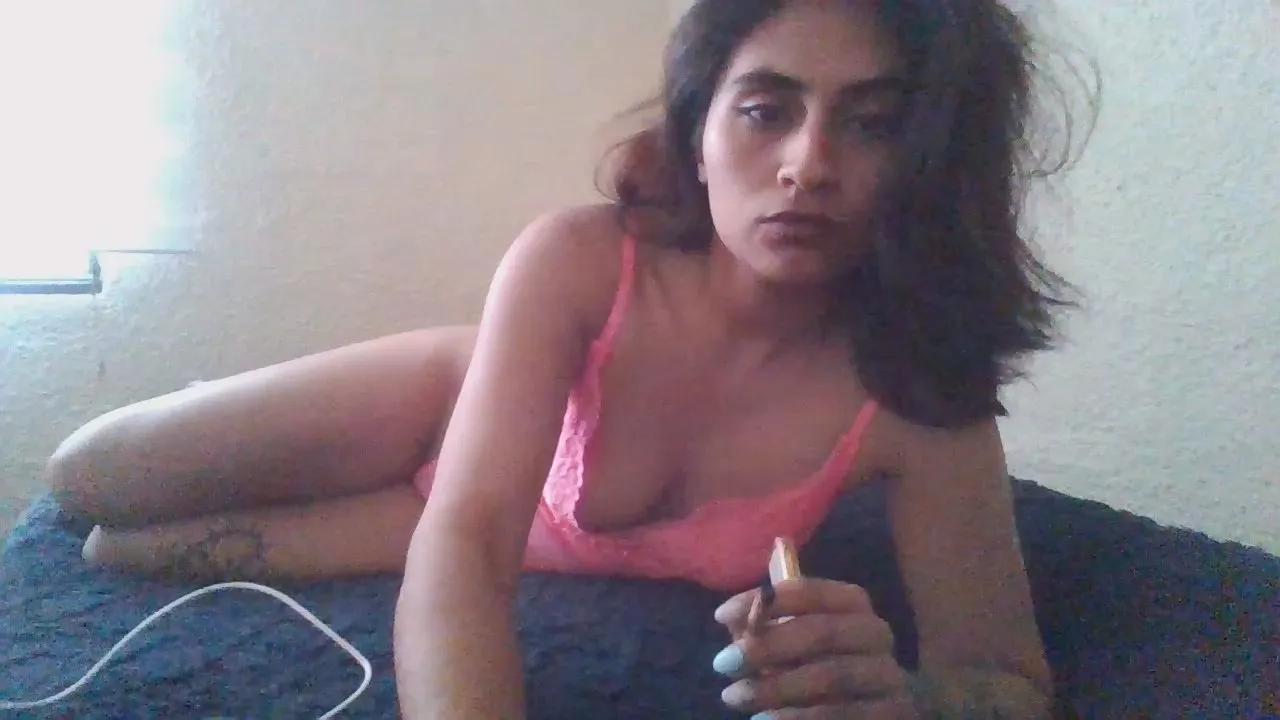 Babyflor4 from Cam4