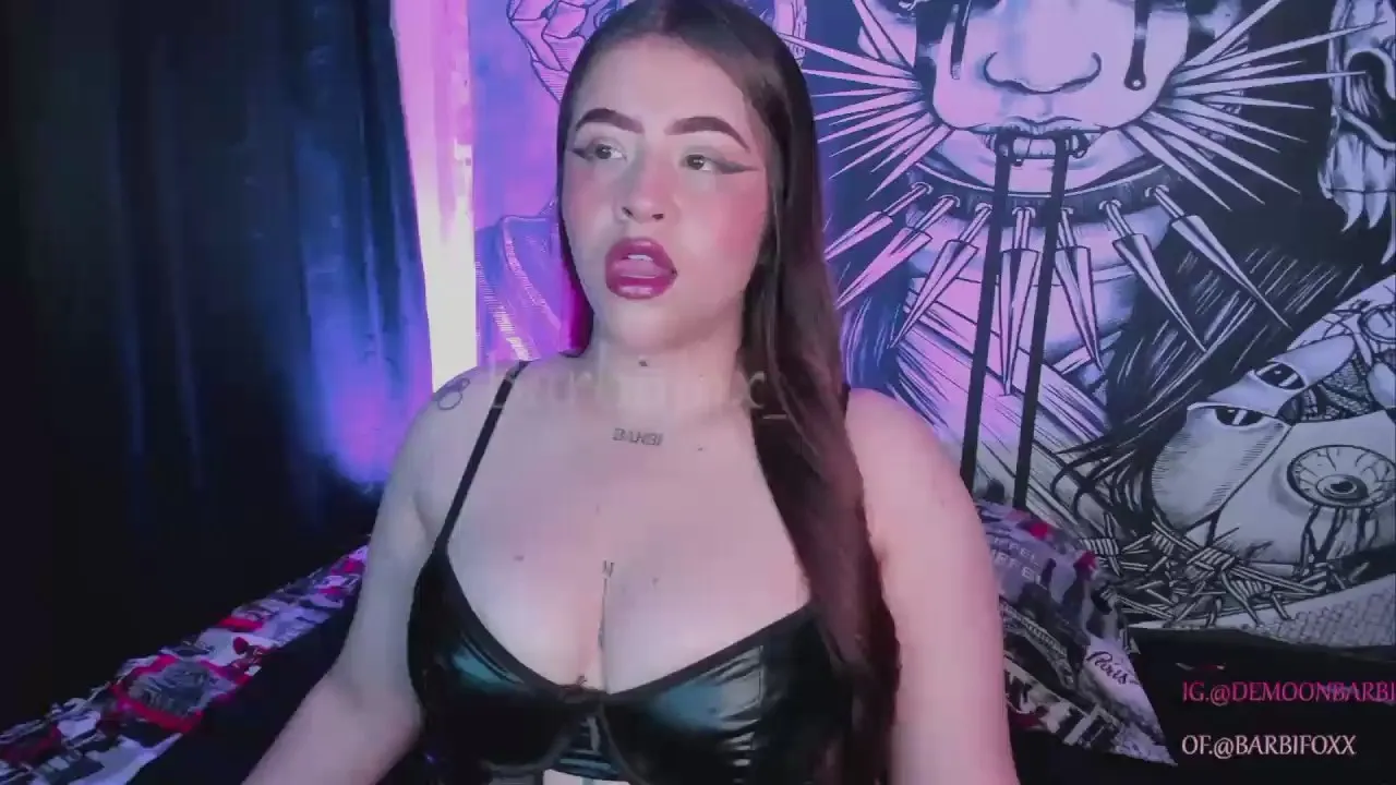 Barbiifox_ from Cam4