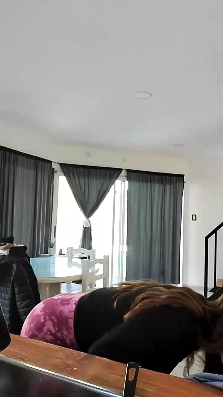 BellaBelll from Cam4