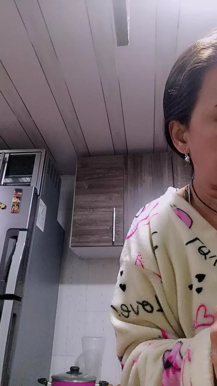 Bellajade1985 from Cam4