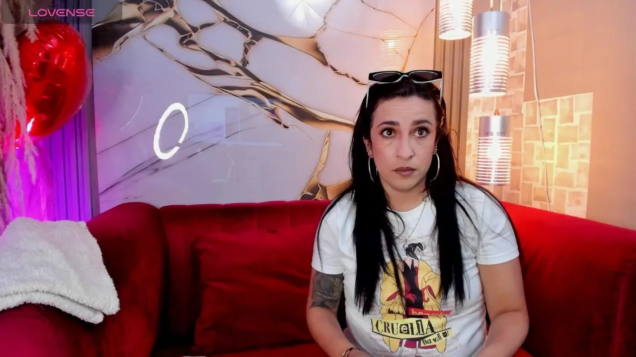 BellaWilliams from Cam4