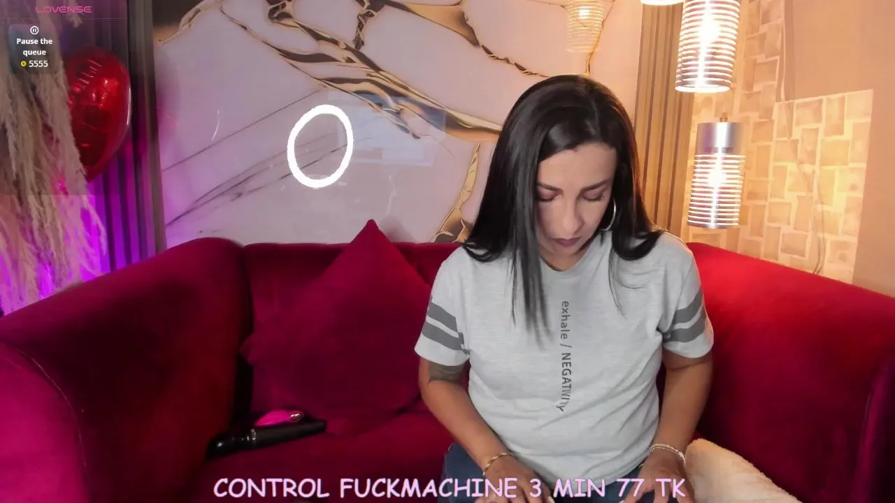 BellaWilliams from Cam4