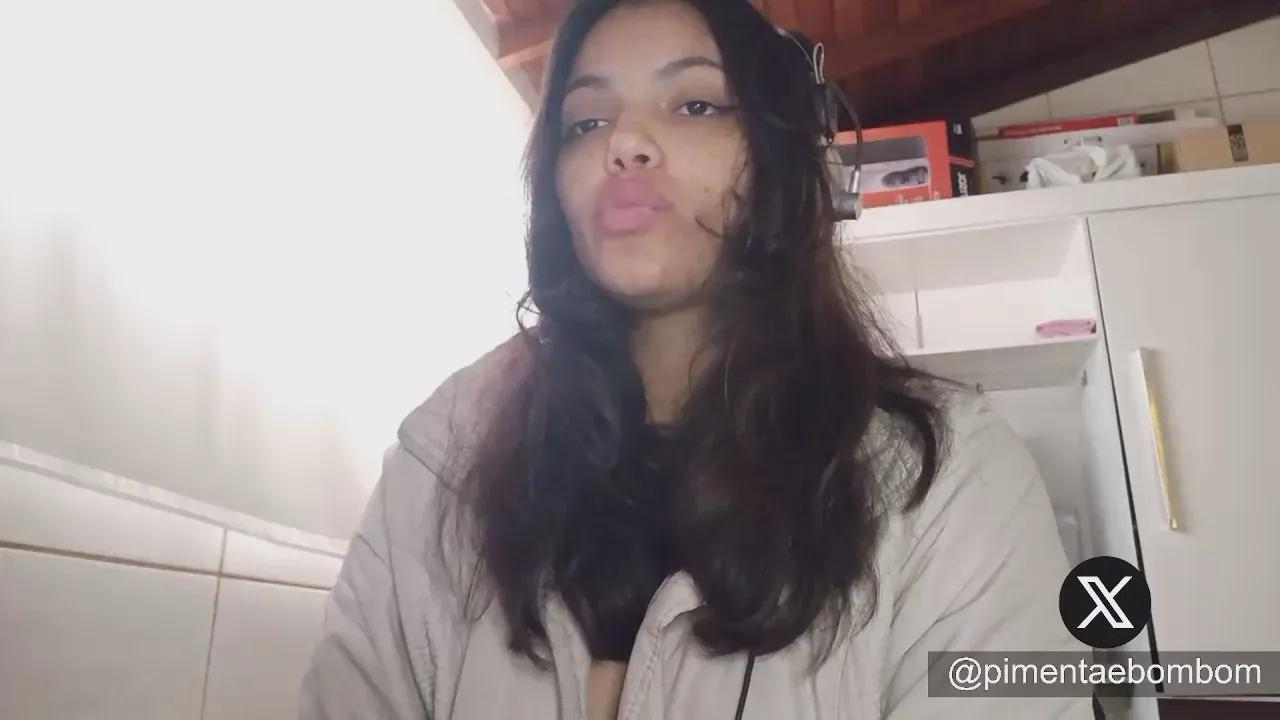 Bombomepimenta from Cam4
