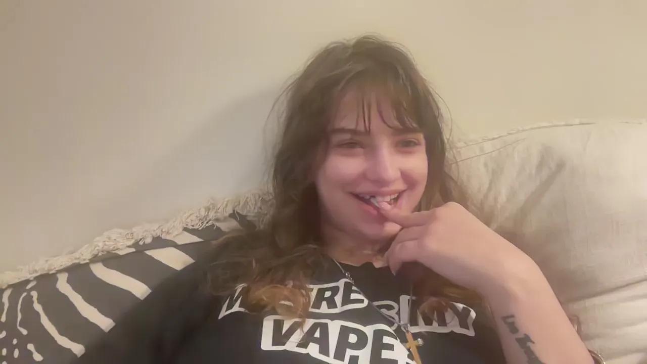 Collegebigtits from Cam4