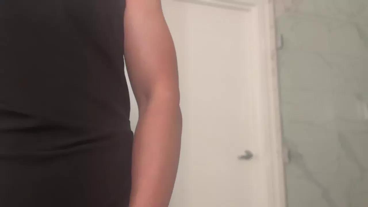 Connorw088 from Cam4