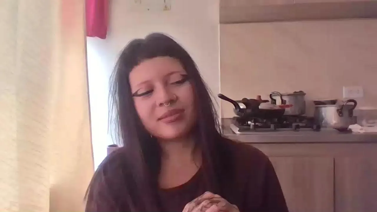 Doll_dollys_ from Cam4