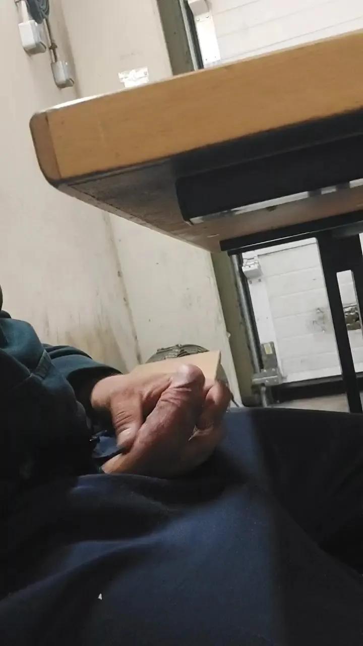 El_lince69 from Cam4