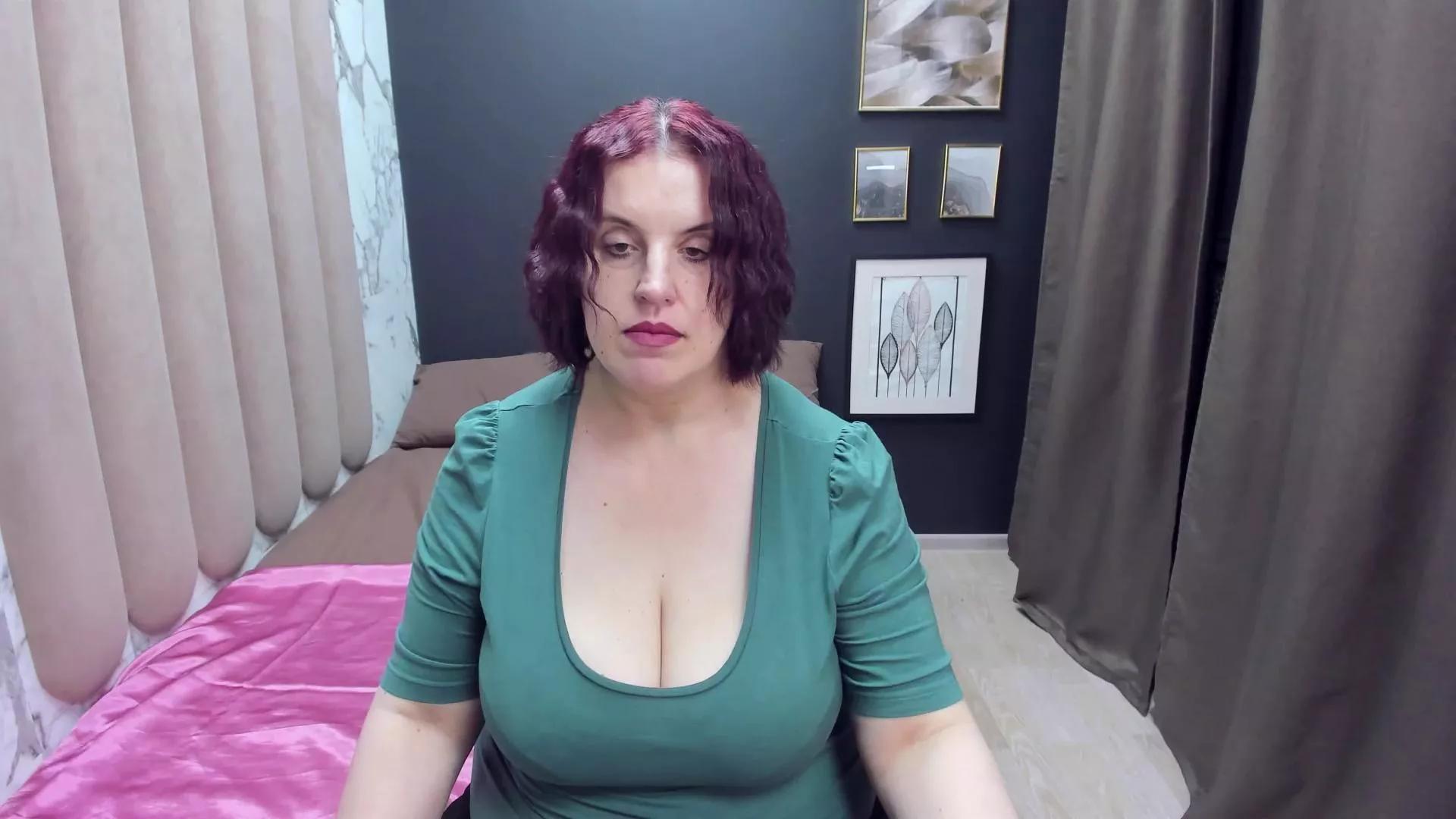 EllenHope from Cam4