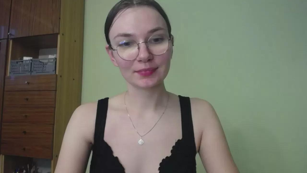 EllyHEARTx from Cam4
