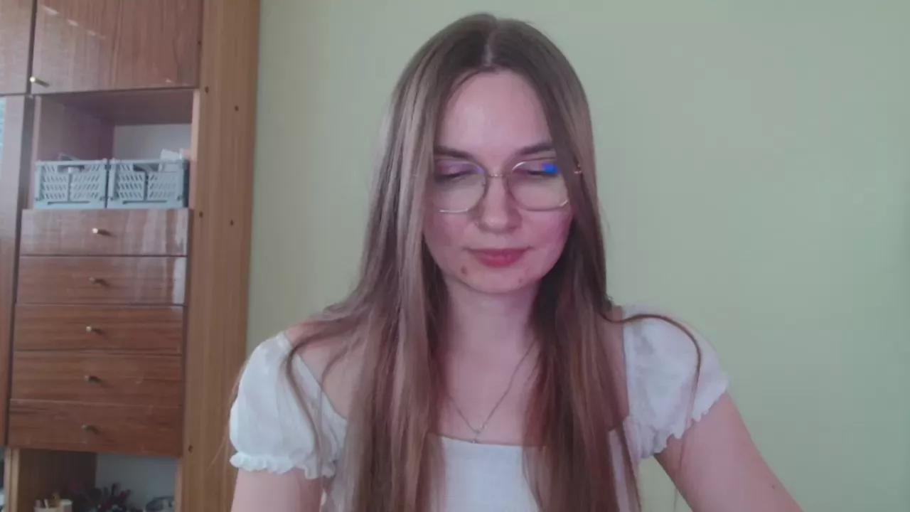 EllyHEARTx from Cam4