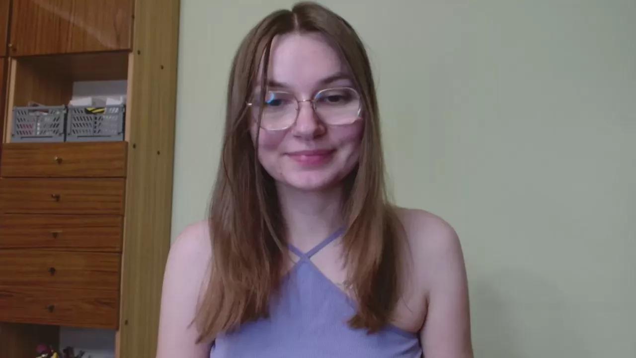 EllyHEARTx from Cam4
