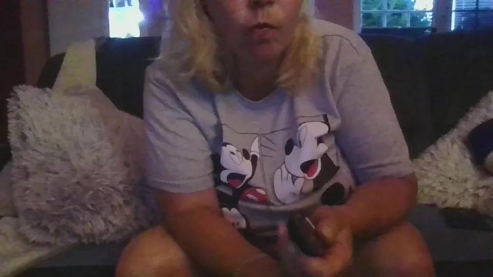 Foxx1234 from Cam4