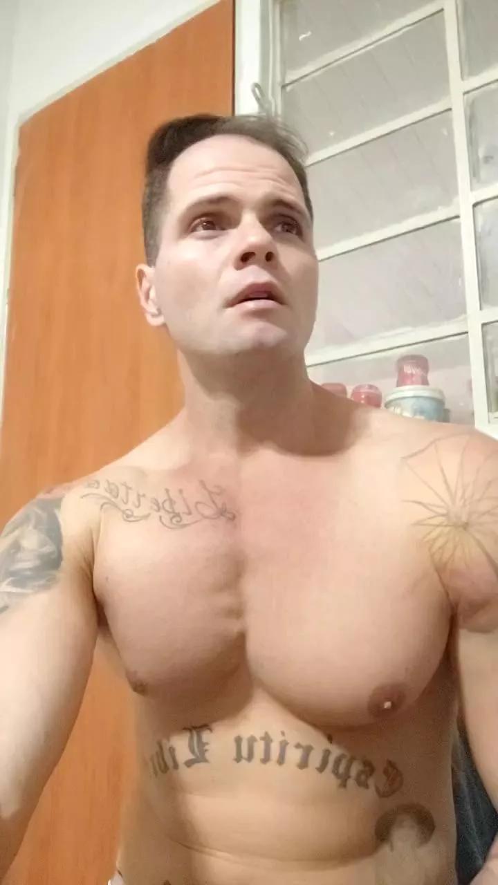 Giricotta from Cam4