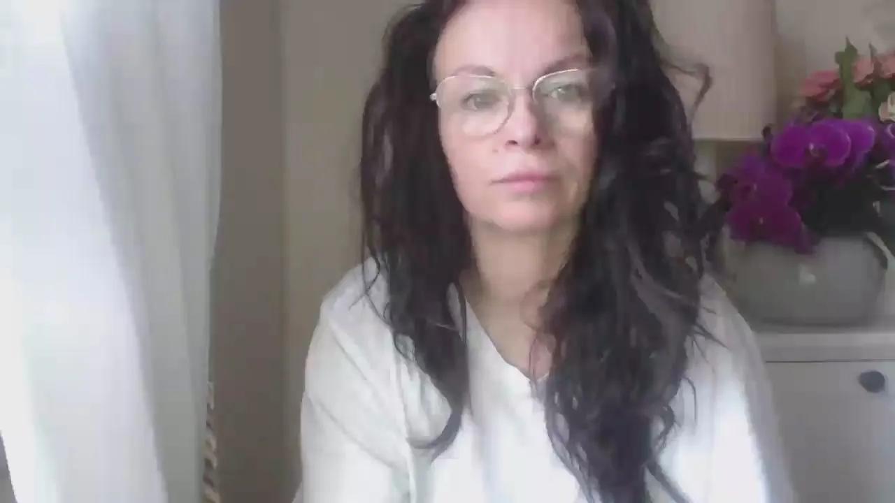 Helen_Wild from Cam4