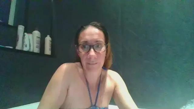Innocent_amberx from Cam4