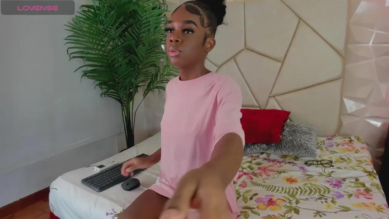 IsisBrown_ from Cam4