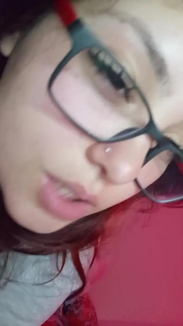 KinkyNikyxxx from Cam4