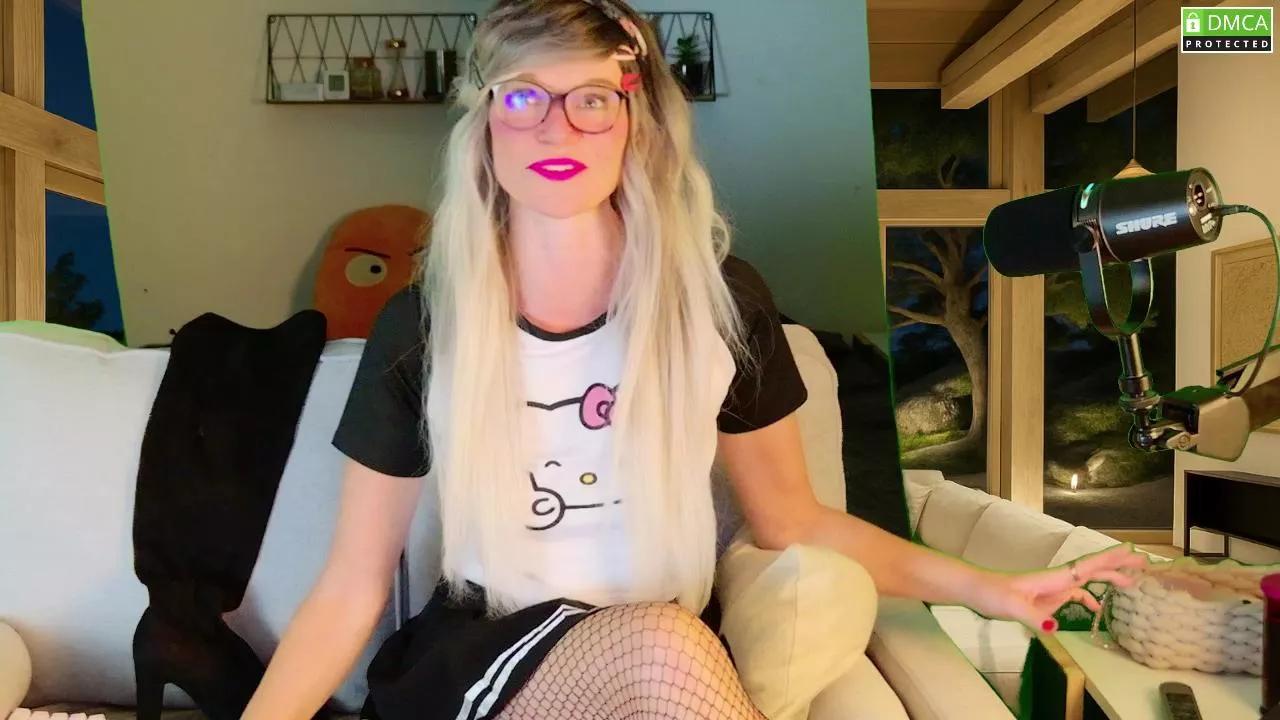 Kittoucharme from Cam4