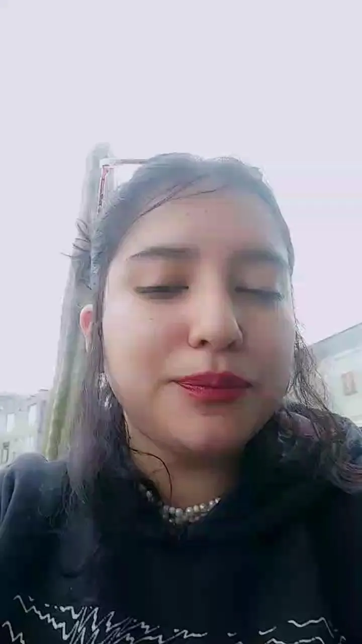 KreepyH0e_ from Cam4