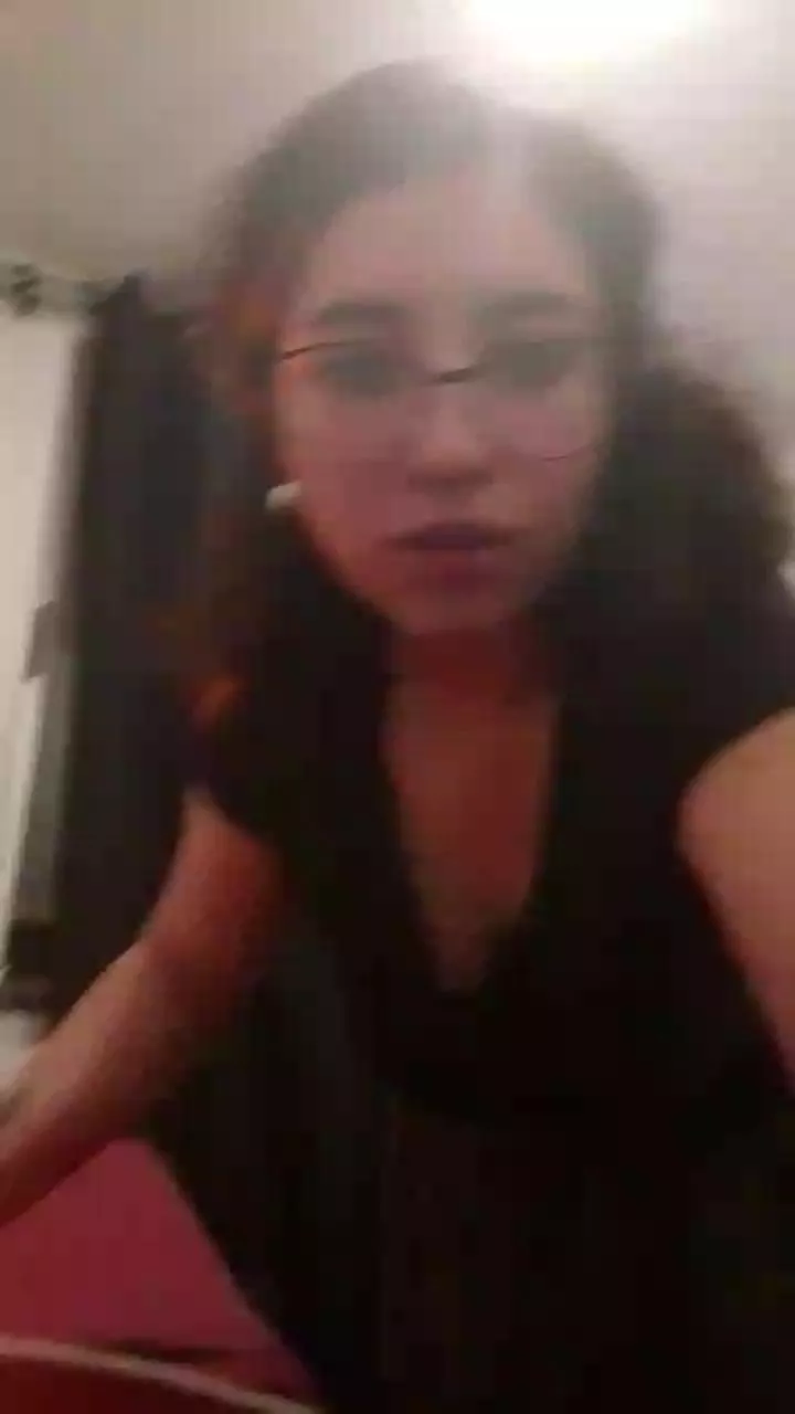 KreepyH0e_ from Cam4