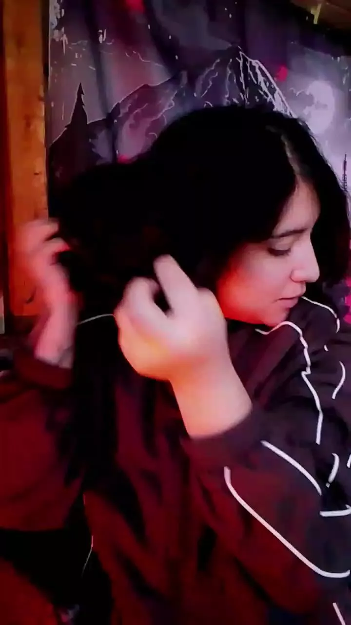 KreepyH0e_ from Cam4