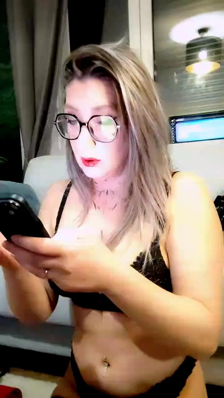 Lalalovehot2 from Cam4