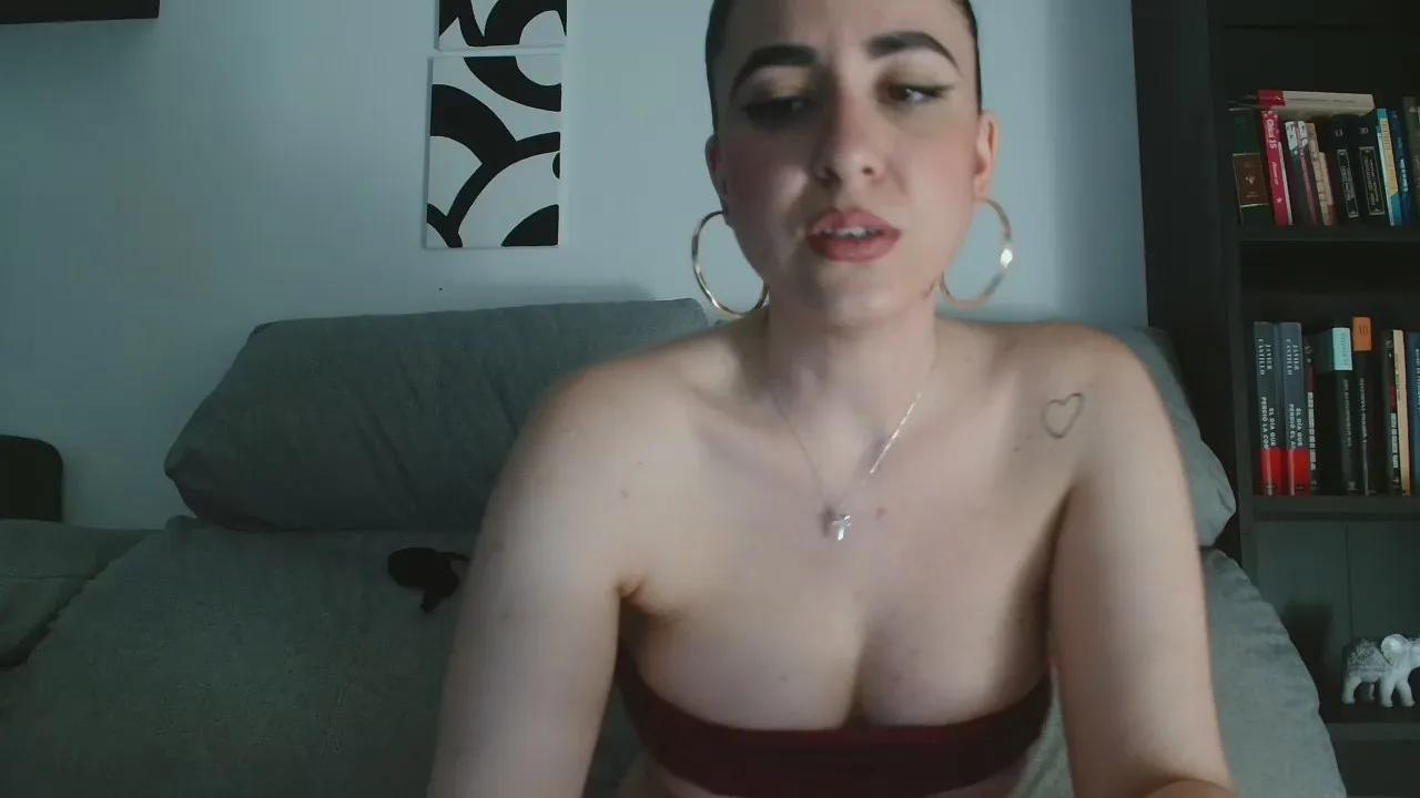 LeilaCG28 from Cam4
