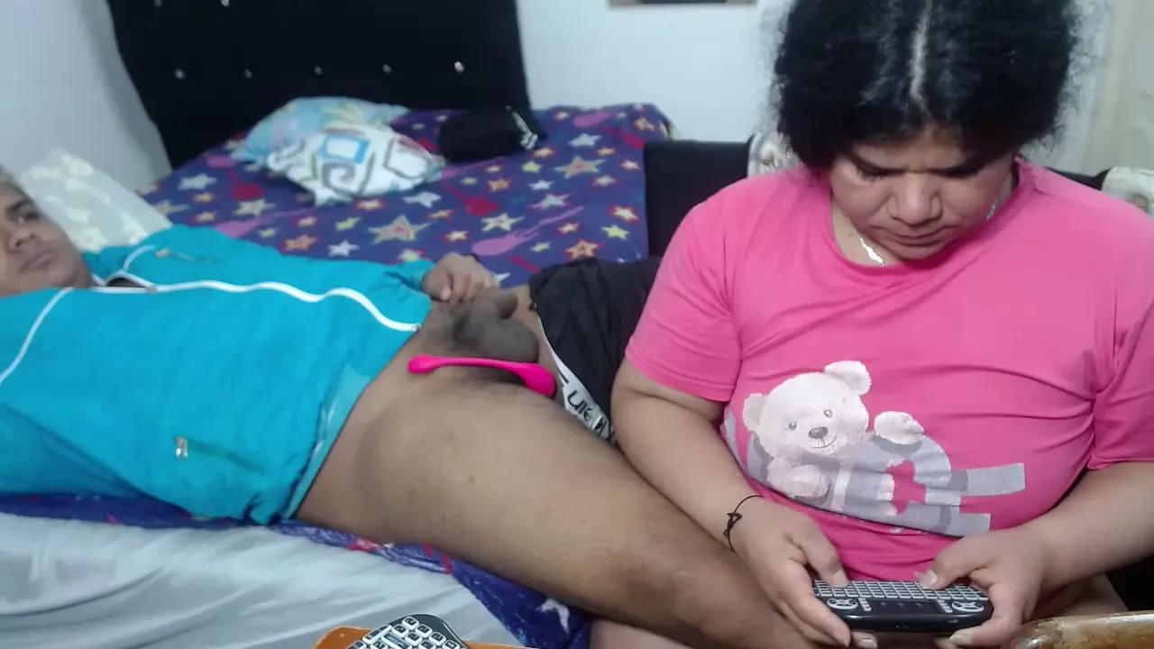 Lili_latina from Cam4