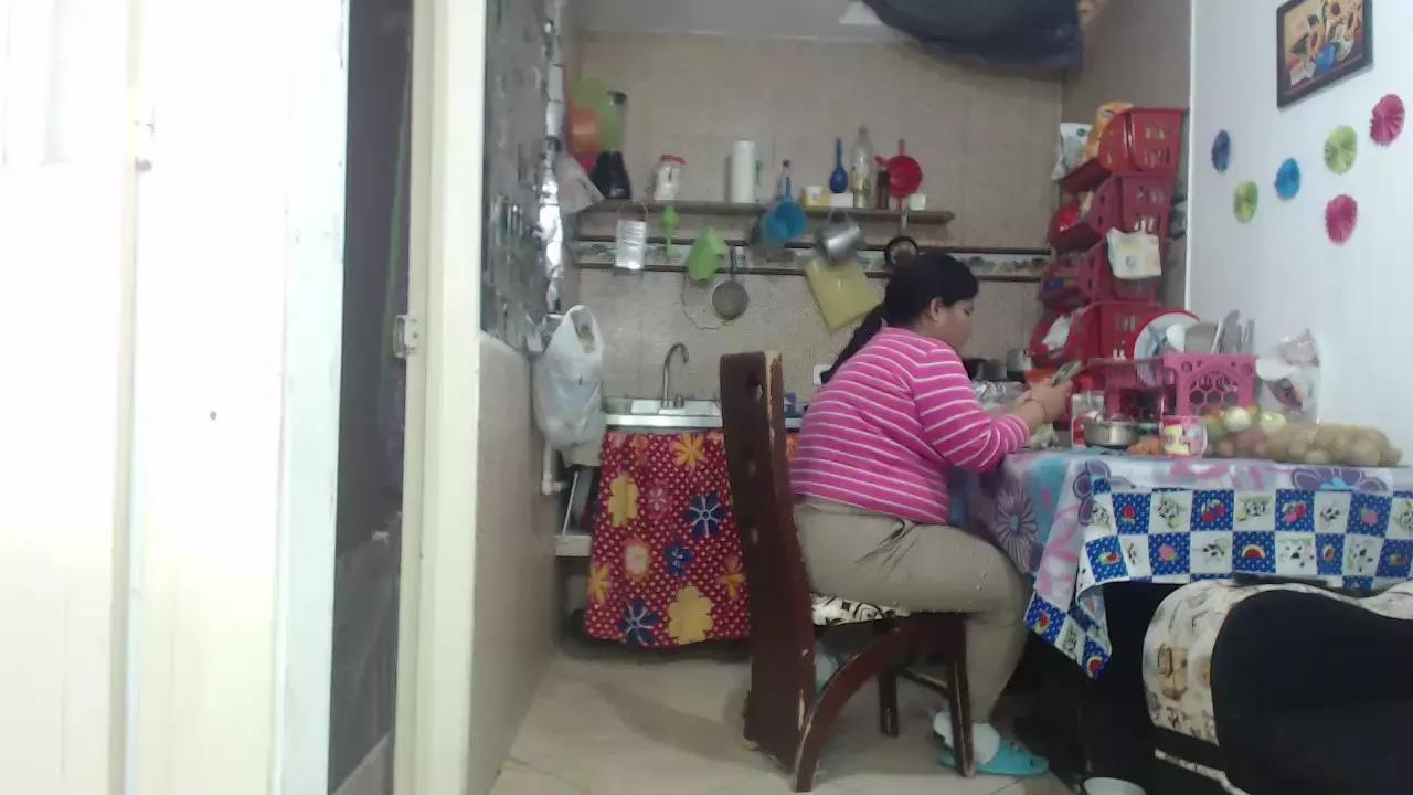 Lili_latina from Cam4