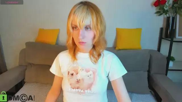 Little_Chips from Cam4