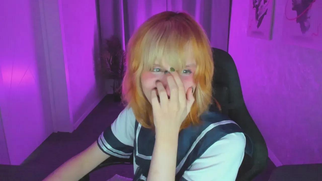 Little_Chips from Cam4