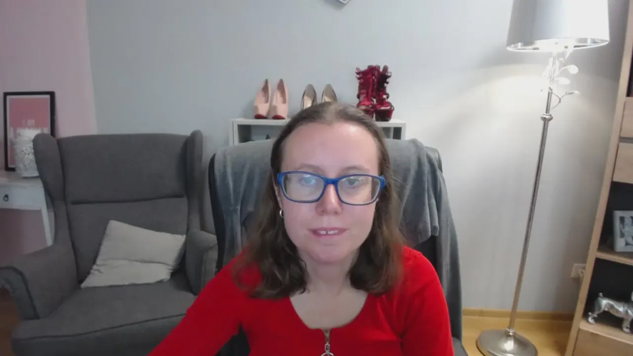 Lizzy_Femme from Cam4