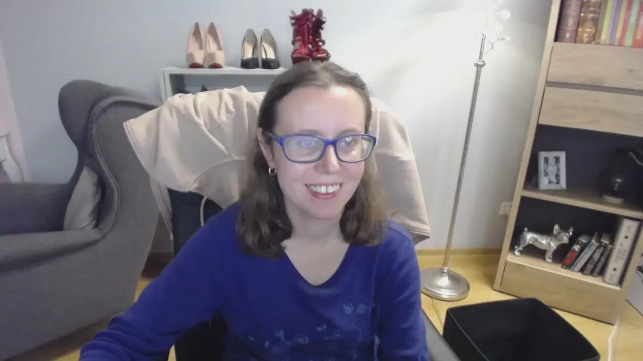 Lizzy_Femme from Cam4