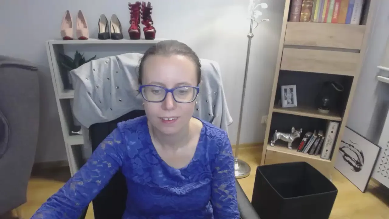 Lizzy_Femme from Cam4