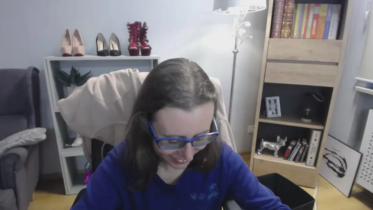 Lizzy_Femme from Cam4