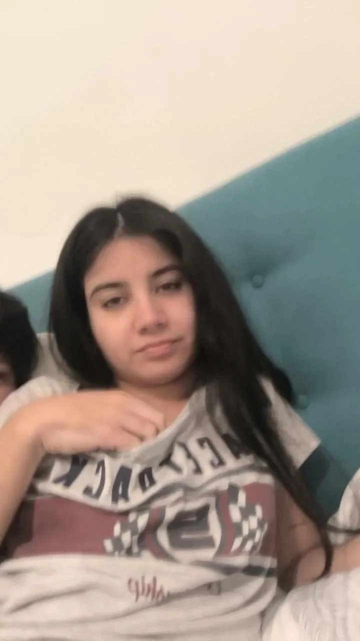 Lizzylovepetite from Cam4